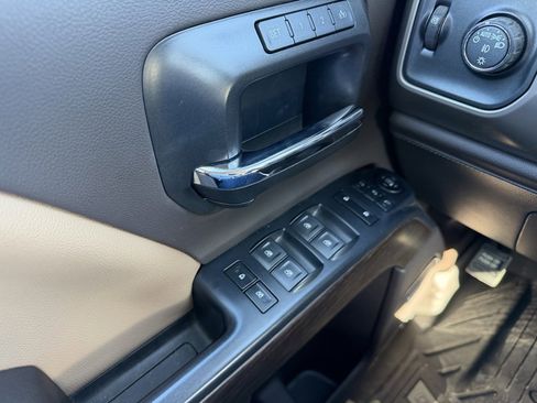 Used 2019 GMC Sierra 2500 Denali w/ Duramax Plus Package image 28