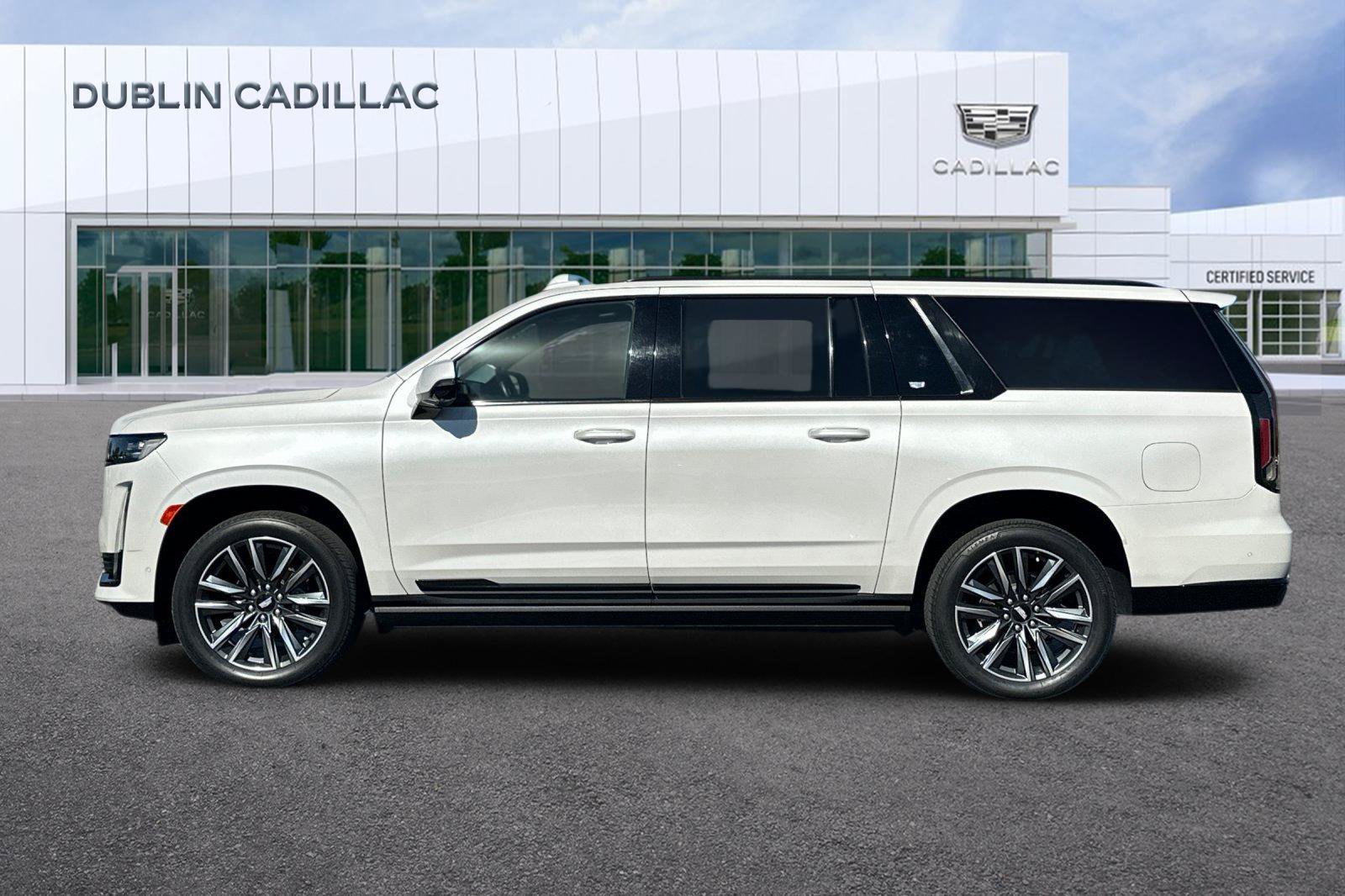 Used 2021 Cadillac Escalade ESV Sport Platinum AWD/4WD image 7
