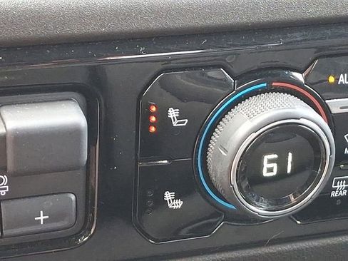 Certified 2026 Chevrolet Silverado 1500 RST image 25