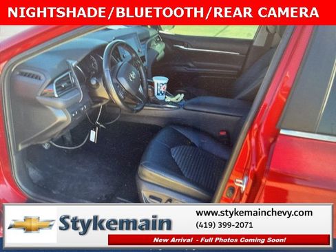 Used 2022 Toyota Camry SE w/ Convenience Package image 12