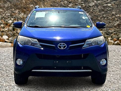 Used 2014 Toyota RAV4 XLE image 3