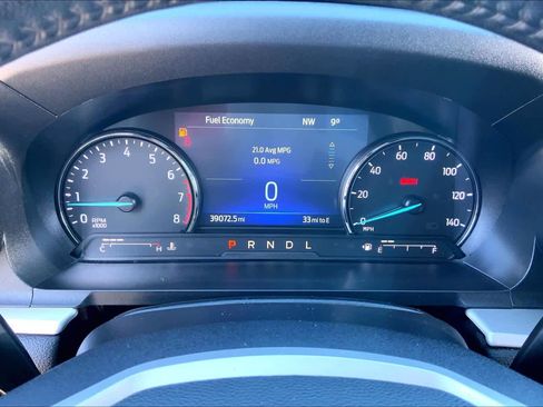 Used 2022 Ford Explorer XLT image 24