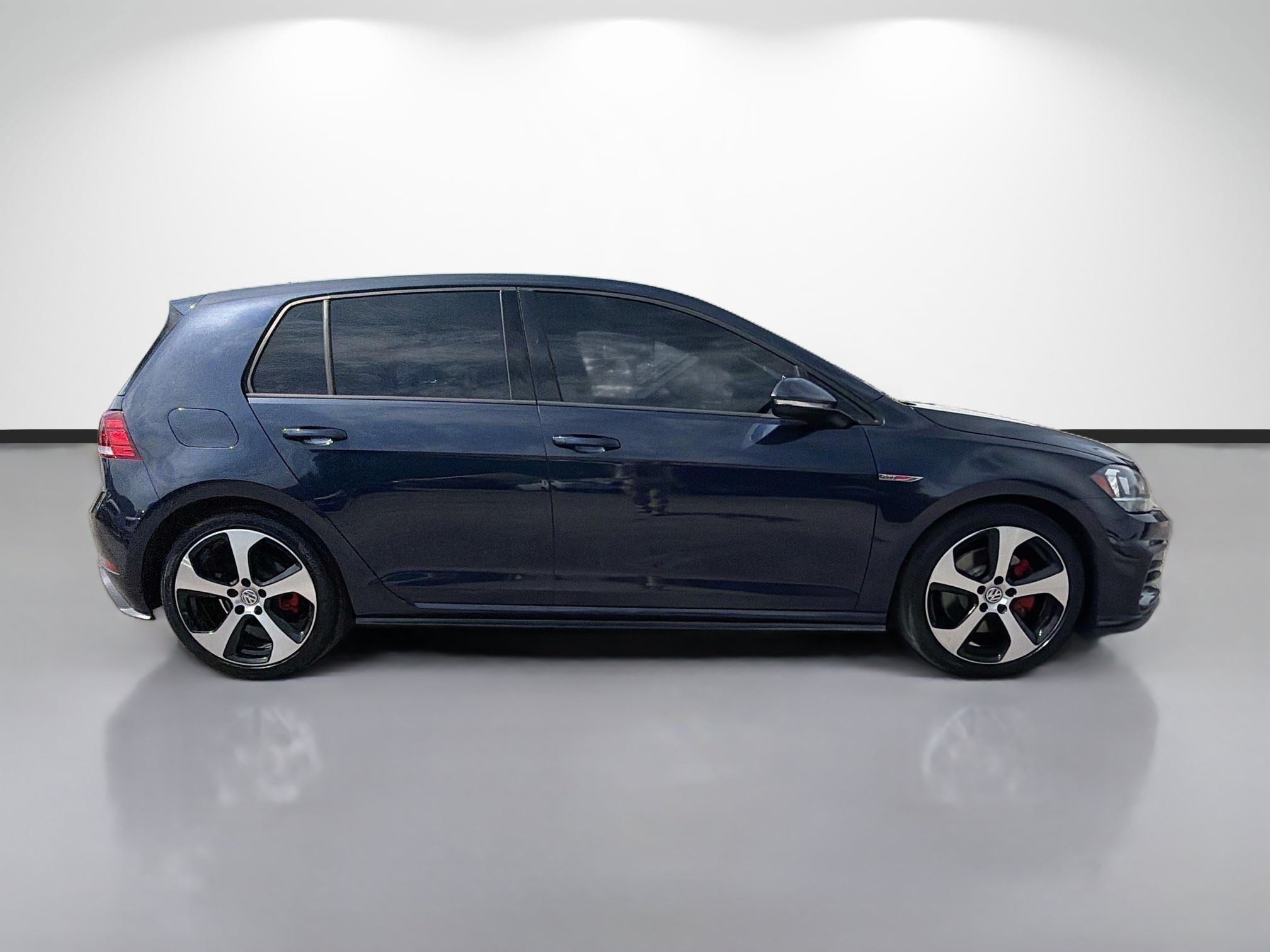 Used 2018 Volkswagen GTI S FWD image 2