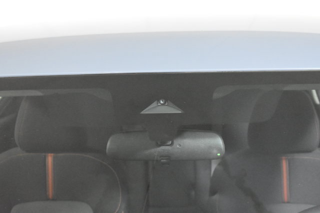 Certified 2025 Nissan Sentra SR FWD image 35