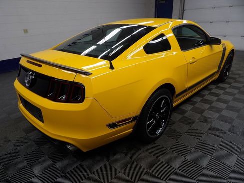 Used 2013 Ford Mustang Boss 302 w/ Boss 302 Accessory Pkg image 4