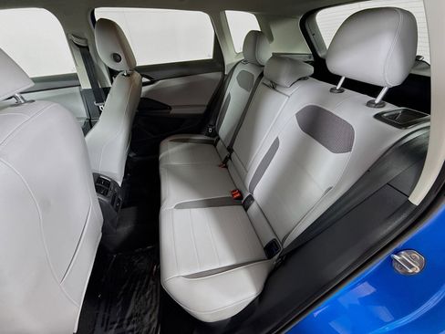 Certified 2023 Volkswagen Taos SE image 20