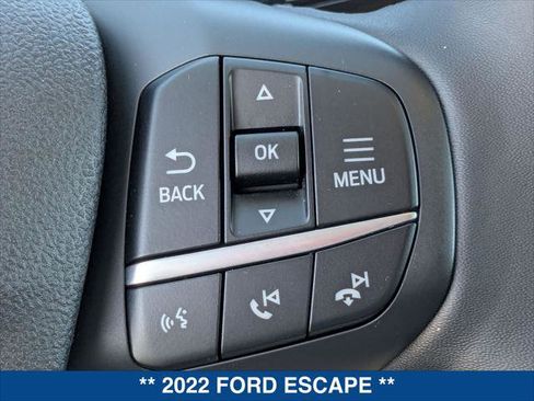 Certified 2022 Ford Escape SE w/ SE Sport Appearance Package image 17