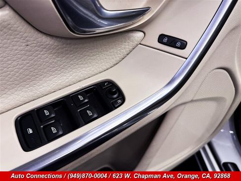 Used 2012 Volvo S60 T5 w/ Climate Pkg FWD image 19