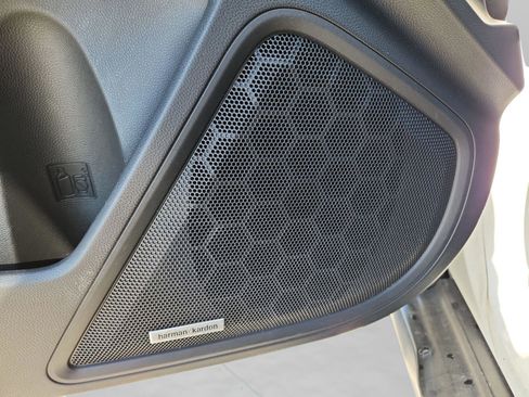 Used 2020 Subaru Outback Limited XT w/ Popular Package #2 image 14