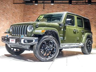Used 2023 Jeep Wrangler Unlimited Sahara w/ Cold Weather Group video 2