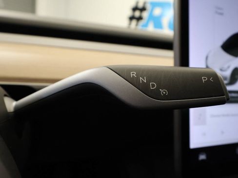 Used 2021 Tesla Model 3 Long Range AWD/4WD image 25