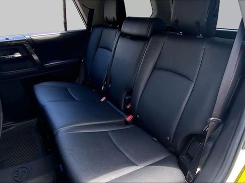 Used 2024 Toyota 4Runner TRD Off-Road Premium w/ Off Road Premium Plus Package AWD/4WD image 21