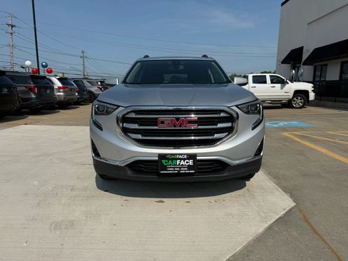 Used 2020 GMC Terrain SLT AWD/4WD image 4