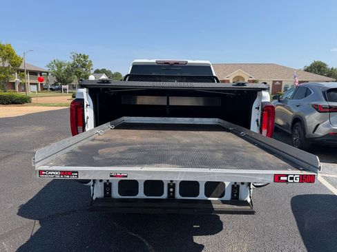 Used 2020 GMC Sierra 2500 AT4 w/ AT4 Premium Package AWD/4WD image 9