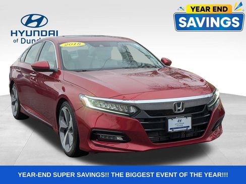 Used 2018 Honda Accord Touring image 10