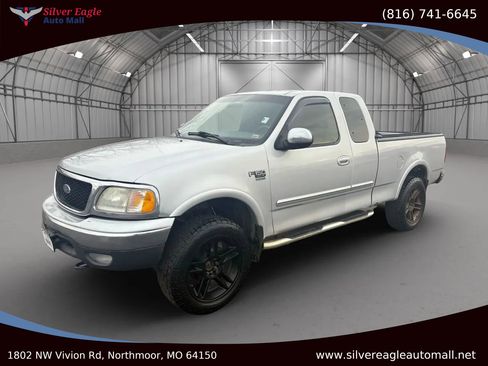 Used 2003 Ford F150 XLT image 1