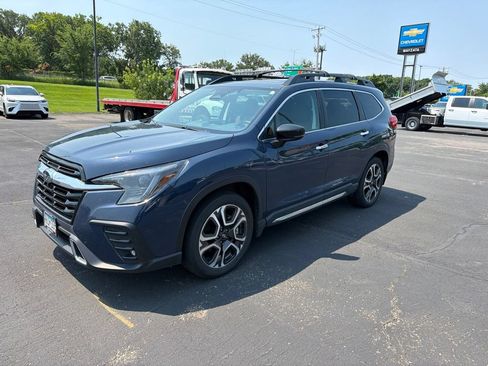 Used 2024 Subaru Ascent Touring AWD/4WD image 1