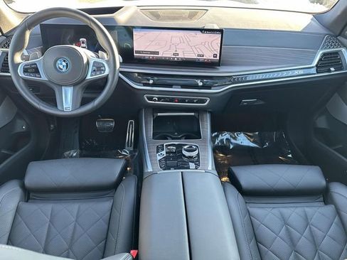Certified 2026 BMW X5 xDrive50e w/ Executive Package image 21