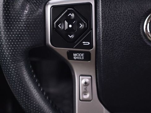 Used 2015 Toyota 4Runner Limited AWD/4WD image 23