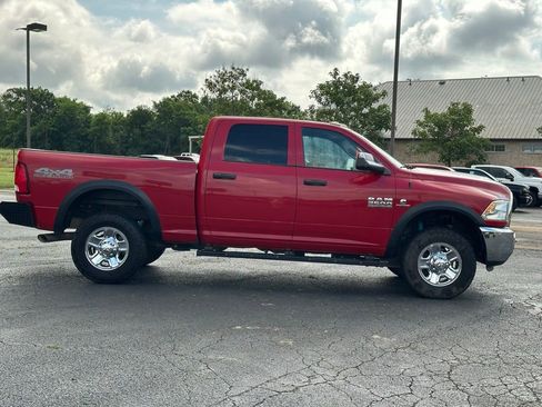 Used 2018 RAM 2500 Tradesman w/ Chrome Appearance Group AWD/4WD image 4