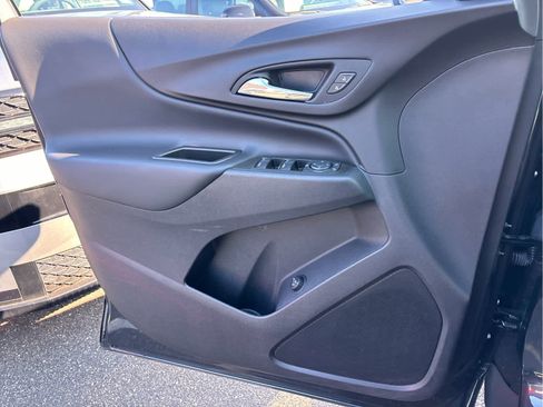 Certified 2023 Chevrolet Equinox LT image 23