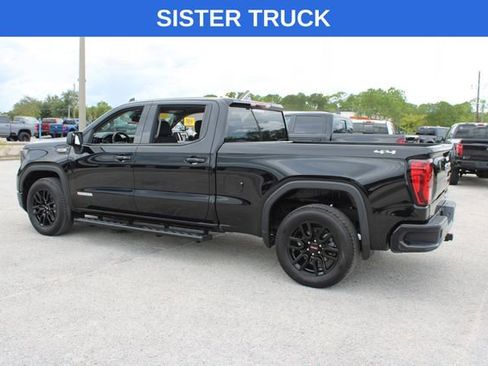 Used 2025 GMC Sierra 1500 Elevation AWD/4WD image 7