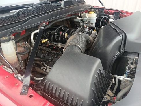 Used 2019 RAM 3500 Tradesman w/ Chrome Appearance Group image 25