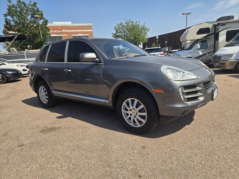Used 2009 Porsche Cayenne AWD/4WD image 14