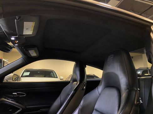 Used 2013 Porsche 911 Carrera 4S image 13
