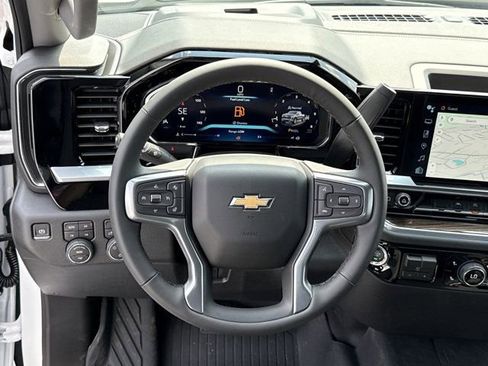 New 2026 Chevrolet Silverado 1500 LT w/ Z71 Off-Road Package image 20