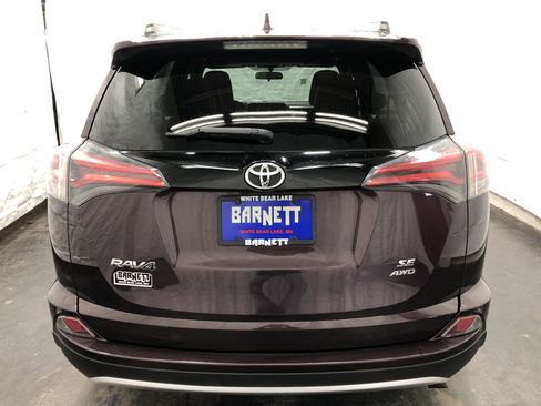 Used 2016 Toyota RAV4 SE image 7