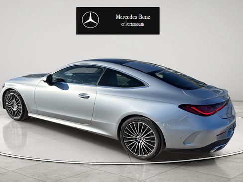 Used 2026 Mercedes-Benz CLE 300 4MATIC Coupe image 3