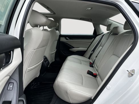 Certified 2019 Honda Accord Touring image 21