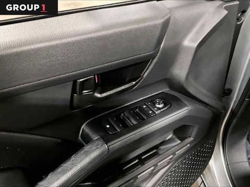 Used 2024 Toyota Tacoma SR5 AWD/4WD image 36
