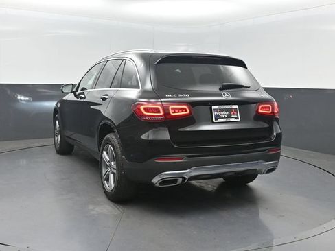 Used 2021 Mercedes-Benz GLC 300 4MATIC w/ Premium Package image 32