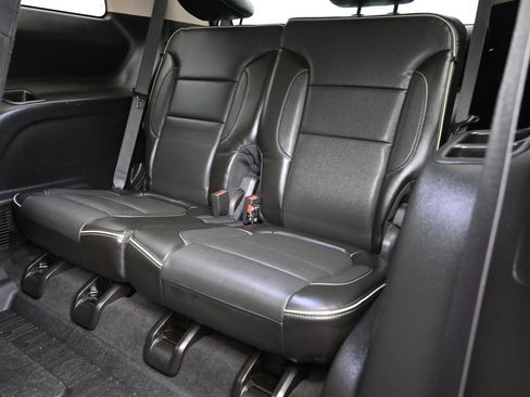 Used 2017 GMC Acadia Denali w/ Technology Package FWD image 42