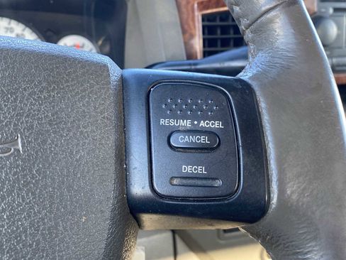 Used 2006 Dodge Ram 2500 Truck SLT w/ Quad Cab Big Horn Value Group image 18