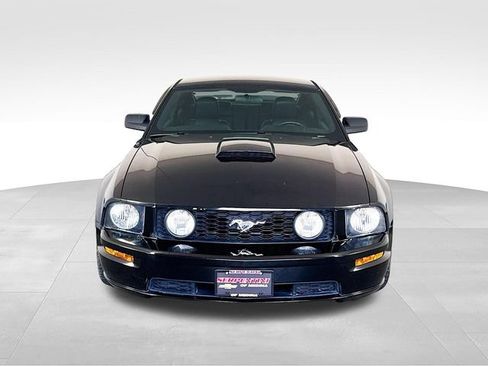 Used 2007 Ford Mustang GT Premium RWD image 4