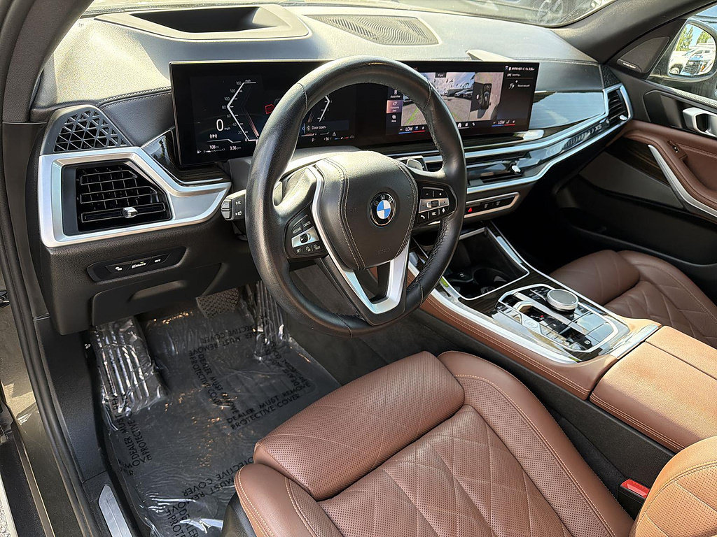 Used 2025 BMW X5 xDrive40i AWD/4WD image 9
