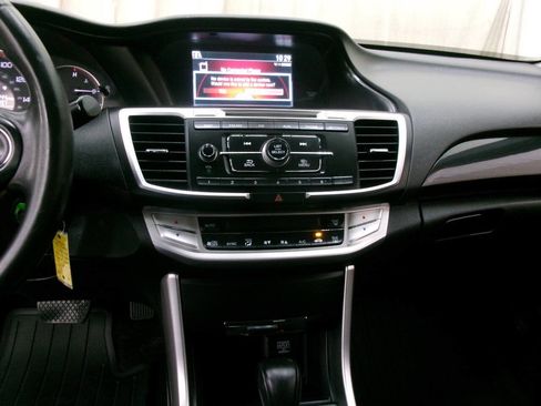 Used 2014 Honda Accord Sport image 30