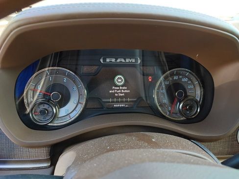 Used 2022 RAM 2500 Limited AWD/4WD image 8