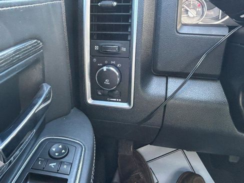 Used 2016 RAM 1500 Limited AWD/4WD image 29