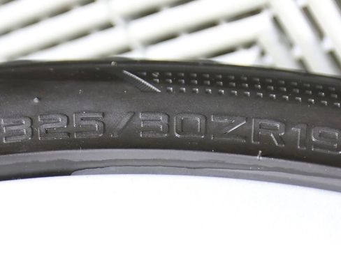 Used 2011 Chevrolet Corvette Grand Sport w/ Preferred Equipment Group RWD image 47