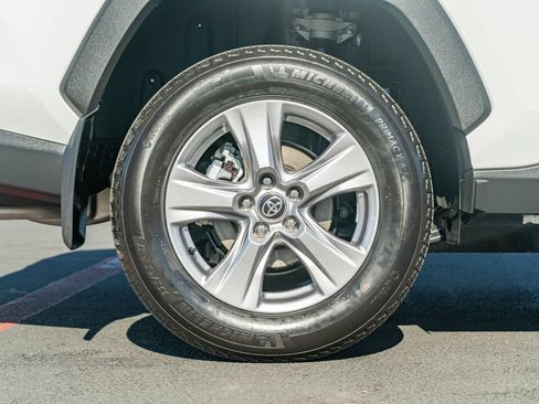 Certified 2025 Toyota RAV4 XLE FWD image 13