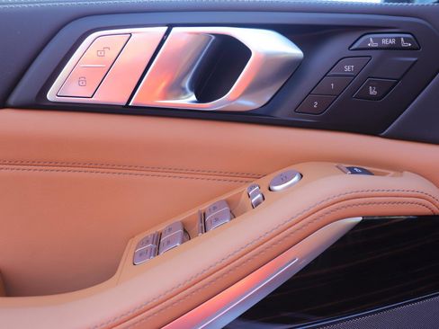 New 2026 BMW X7 xDrive40i image 27