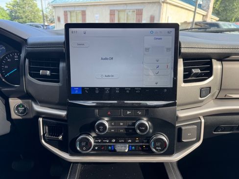 Used 2023 Ford Expedition Max XLT AWD/4WD image 14