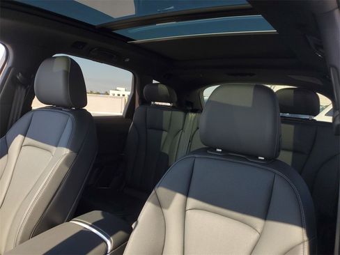 New 2026 Audi Q7 3.0T Premium Plus image 16