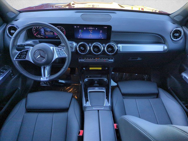 Used 2026 Mercedes-Benz GLB 250 image 16