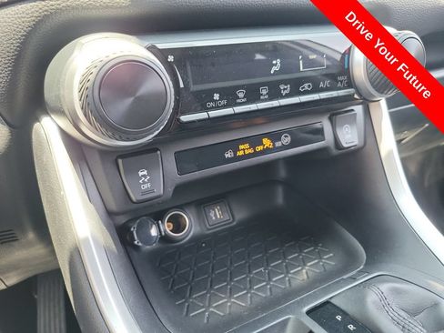 Used 2025 Toyota RAV4 LE FWD image 12