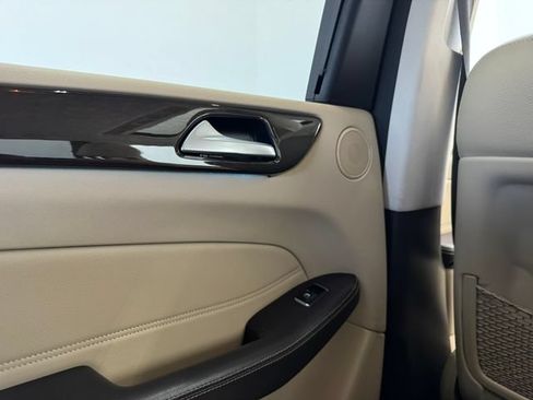 Used 2018 Mercedes-Benz GLE 350 image 38